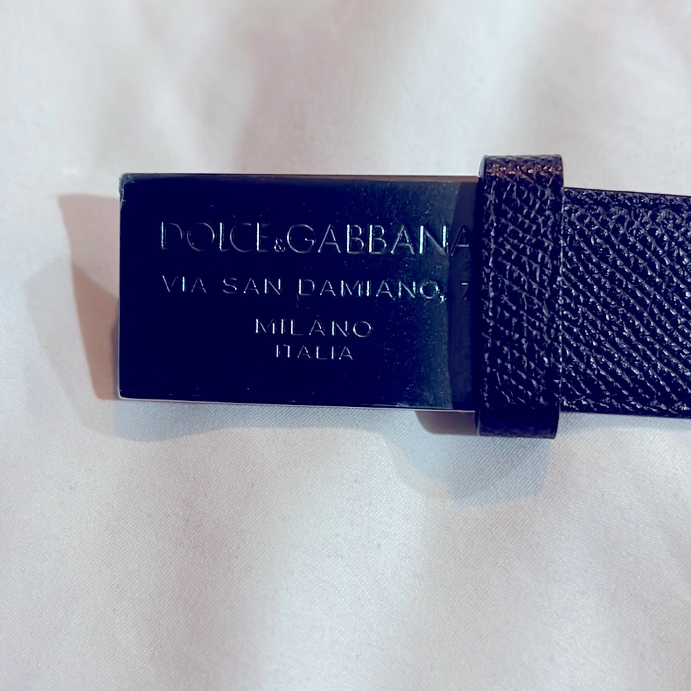 New, authentic chocolate brown Dolce & Gabbana leather dress belt